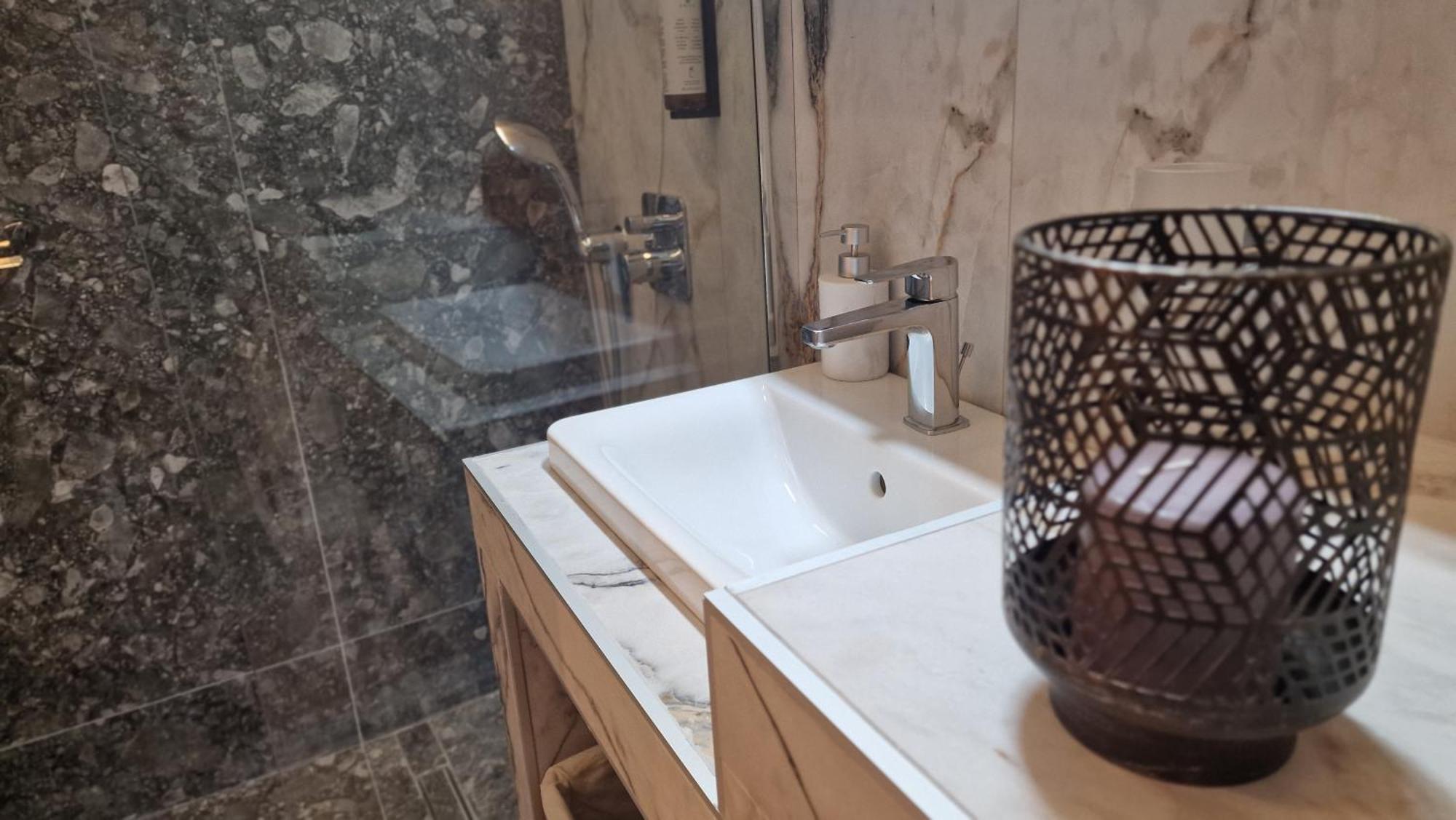 Meligeo Aparthotel Ioánnina Exteriör bild